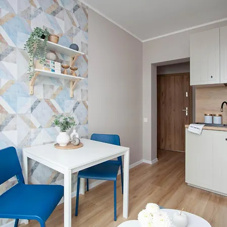 アパート Apartly - Golisza 6g